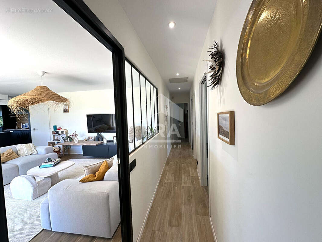 Maison à POUYASTRUC