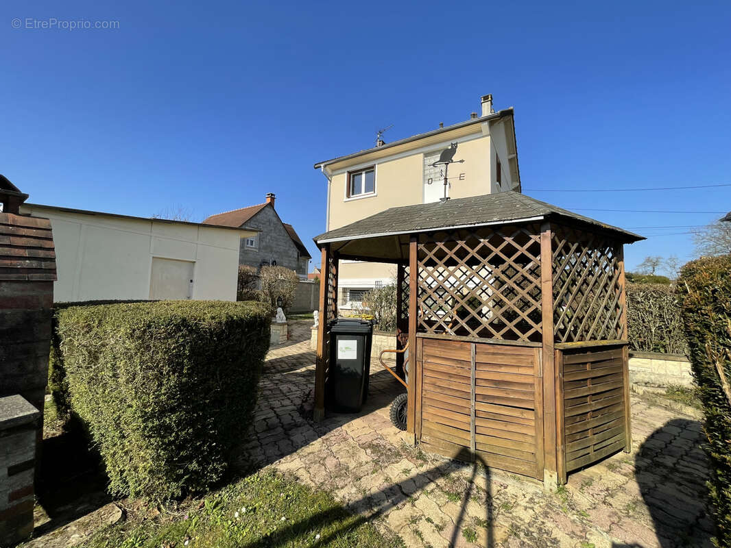 Maison à OSNY