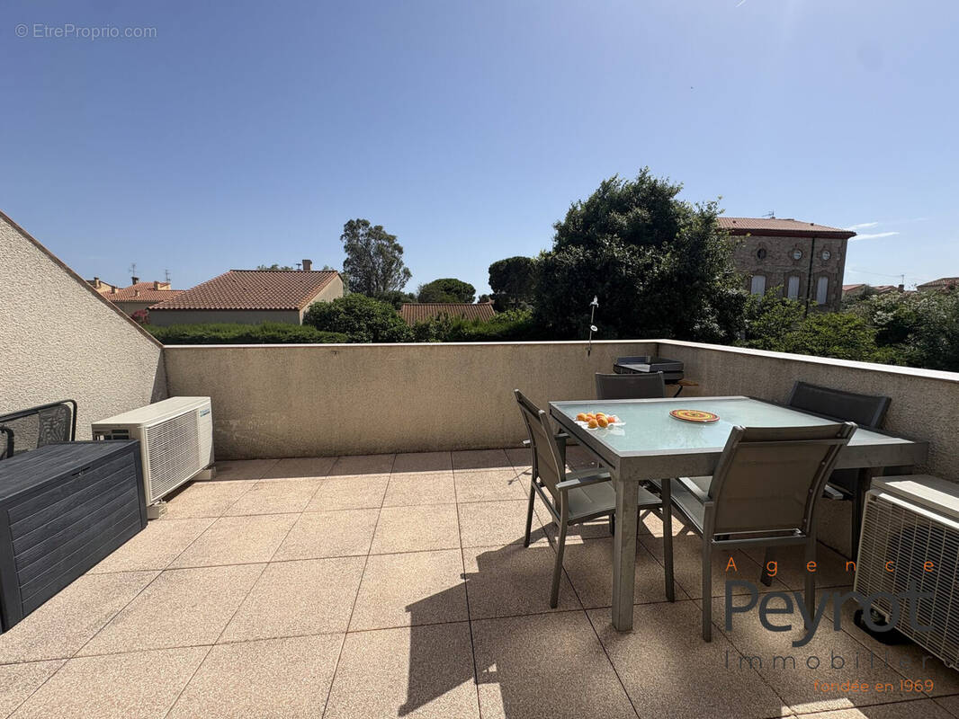 Appartement à SAINT-LAURENT-DE-LA-SALANQUE