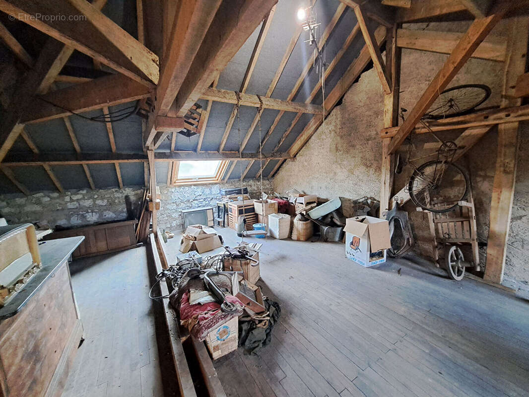 Maison à CHATELLERAULT