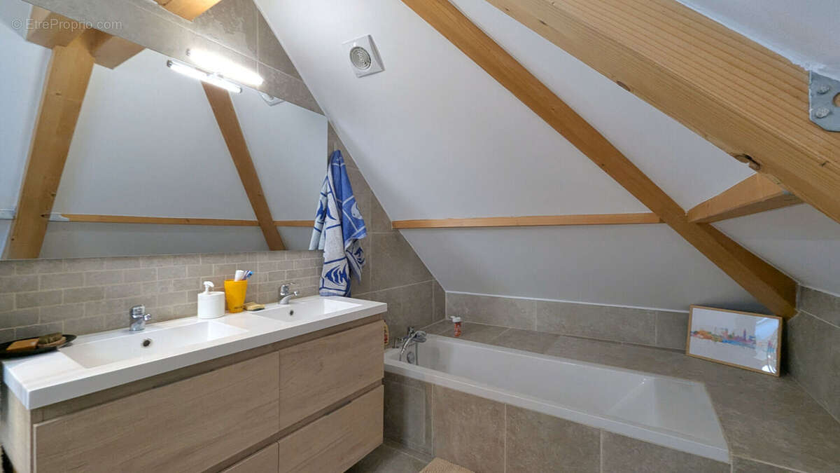 Appartement à SEYNOD