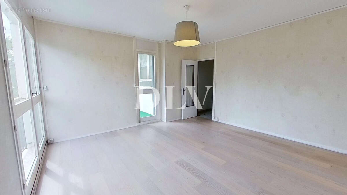 Appartement à AVON