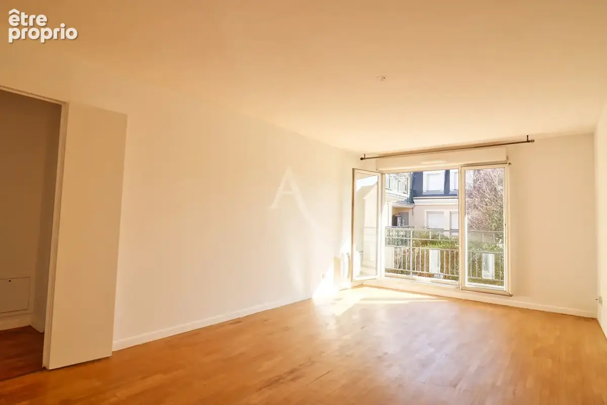 Appartement  3 pièces 72 m² - Balcon - Parking - ANTONY - photo 2
