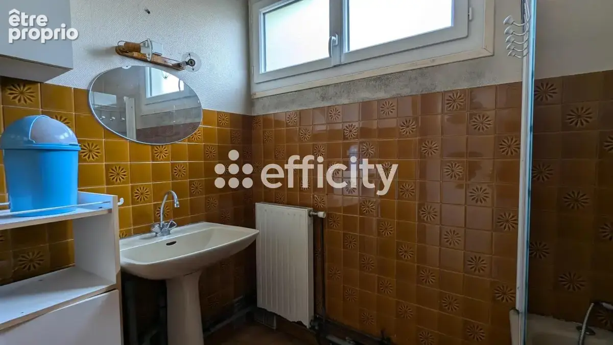Maison 6 pièces 130 m² à vendre à Thiers (63300) - photo 6