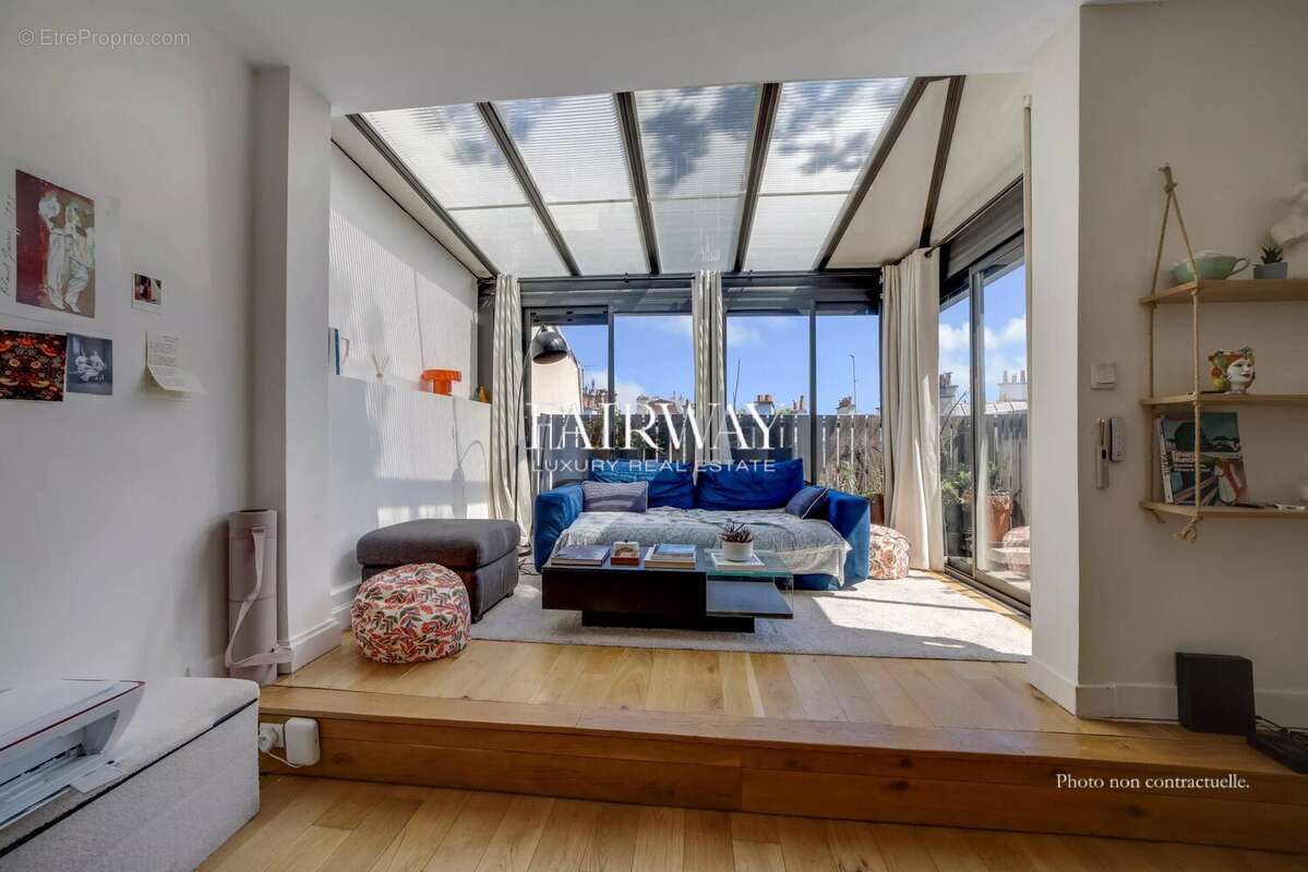 Appartement à PARIS-17E