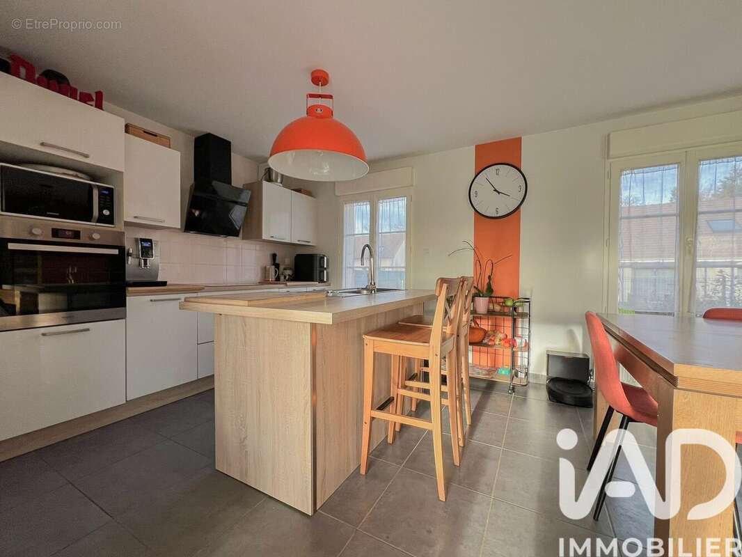 Photo 6 - Maison à NEAUPHLETTE