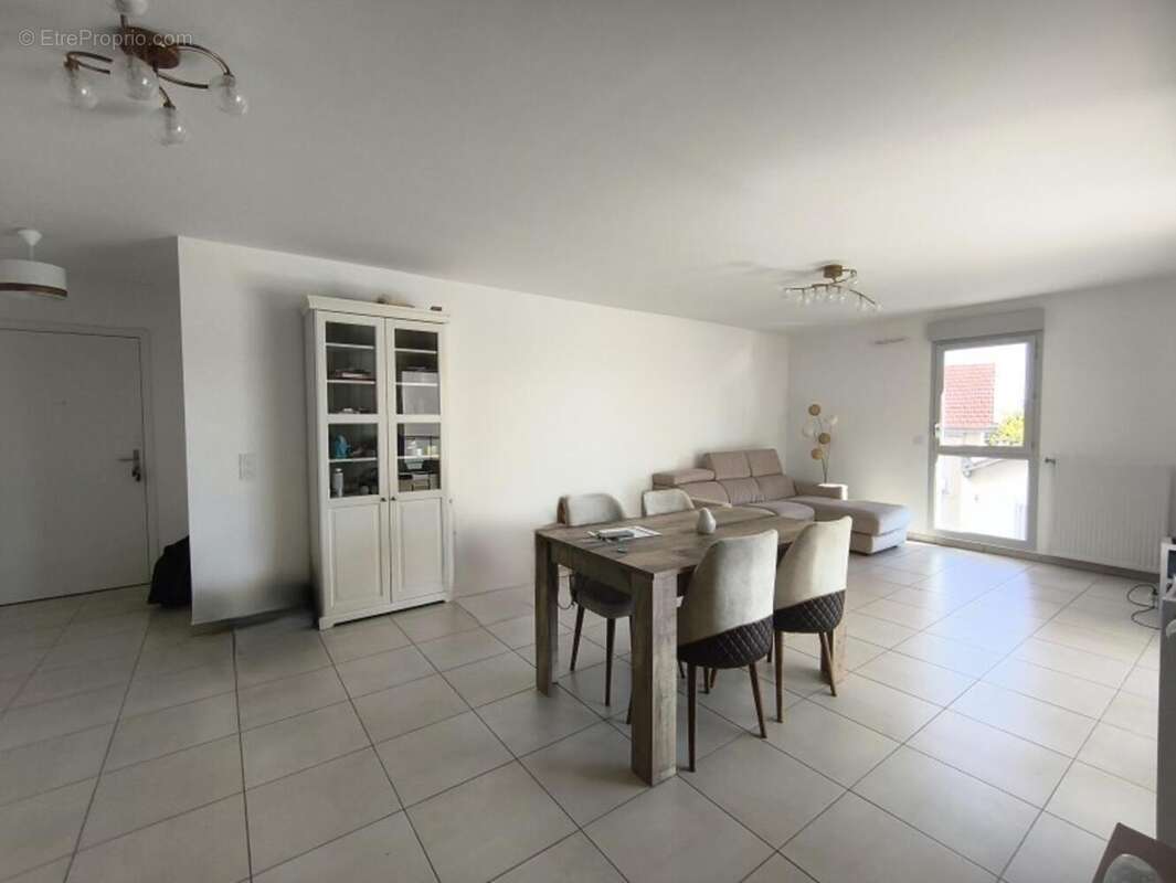 Photo 6 - Appartement à CALUIRE-ET-CUIRE