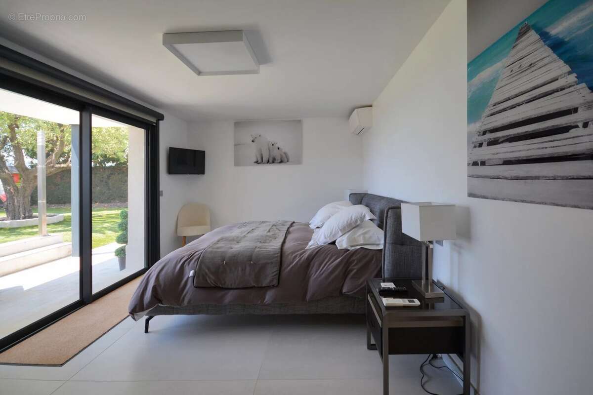 Maison à MOUGINS