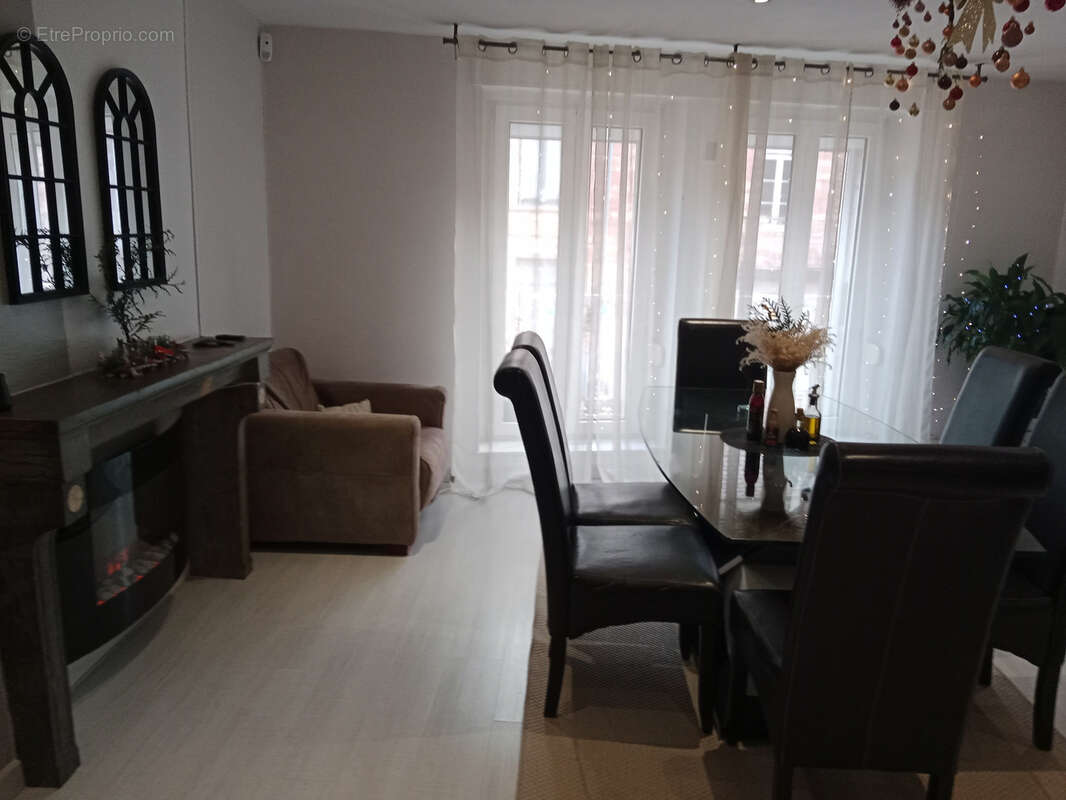 Appartement à LUXEUIL-LES-BAINS