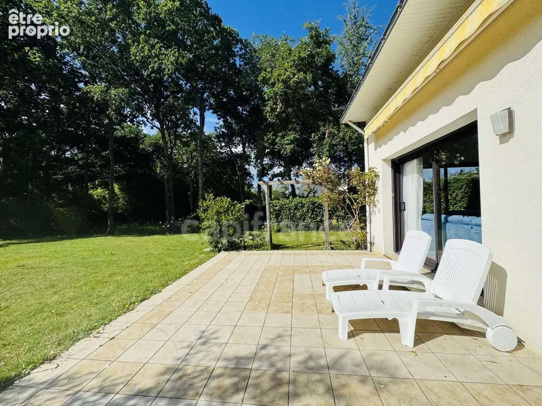 Mesquer- a 100 m de la mer et acces à pied aux commerces - a vendre maison 7 chambres - 200 m2 hab - piscine - jardin sans vis à - photo 5