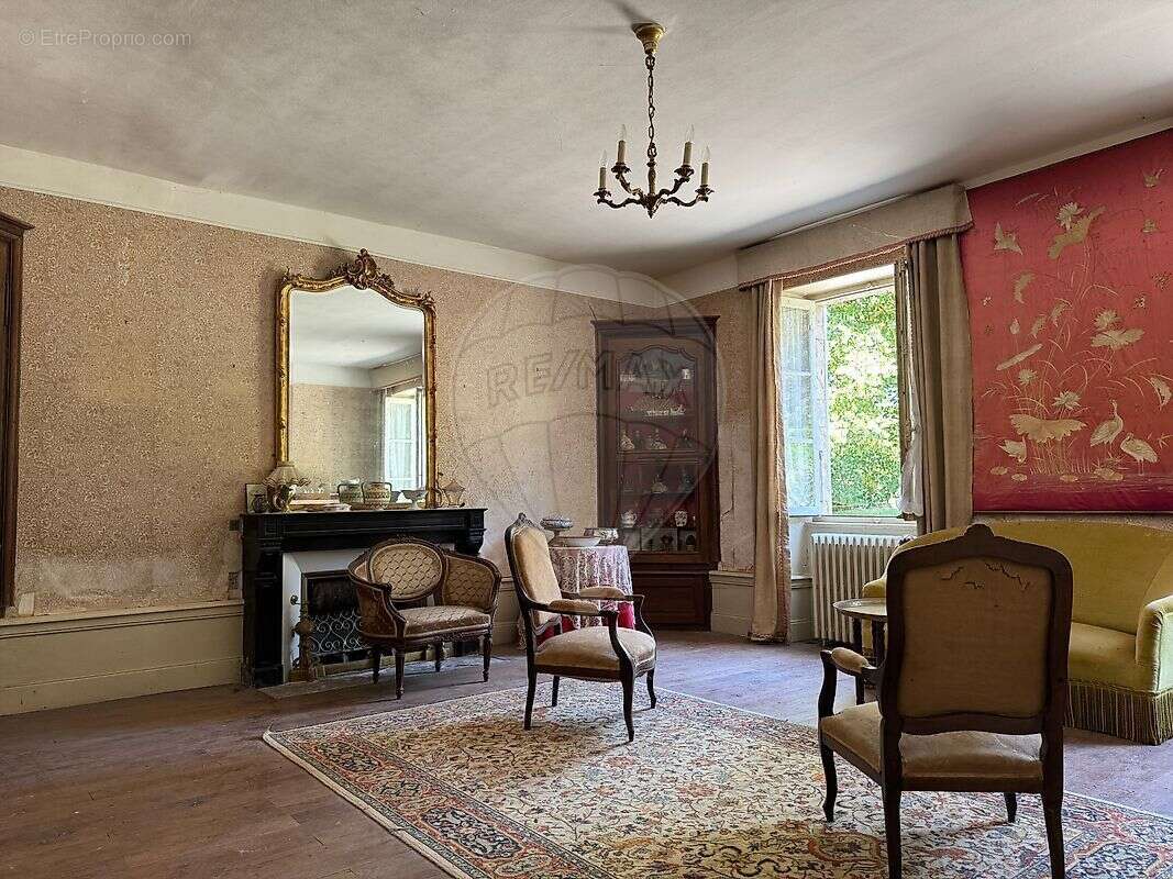 Maison à CHATILLON-EN-BAZOIS