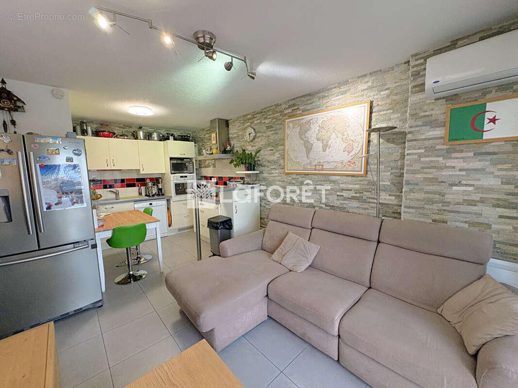 Appartement à GRIGNY