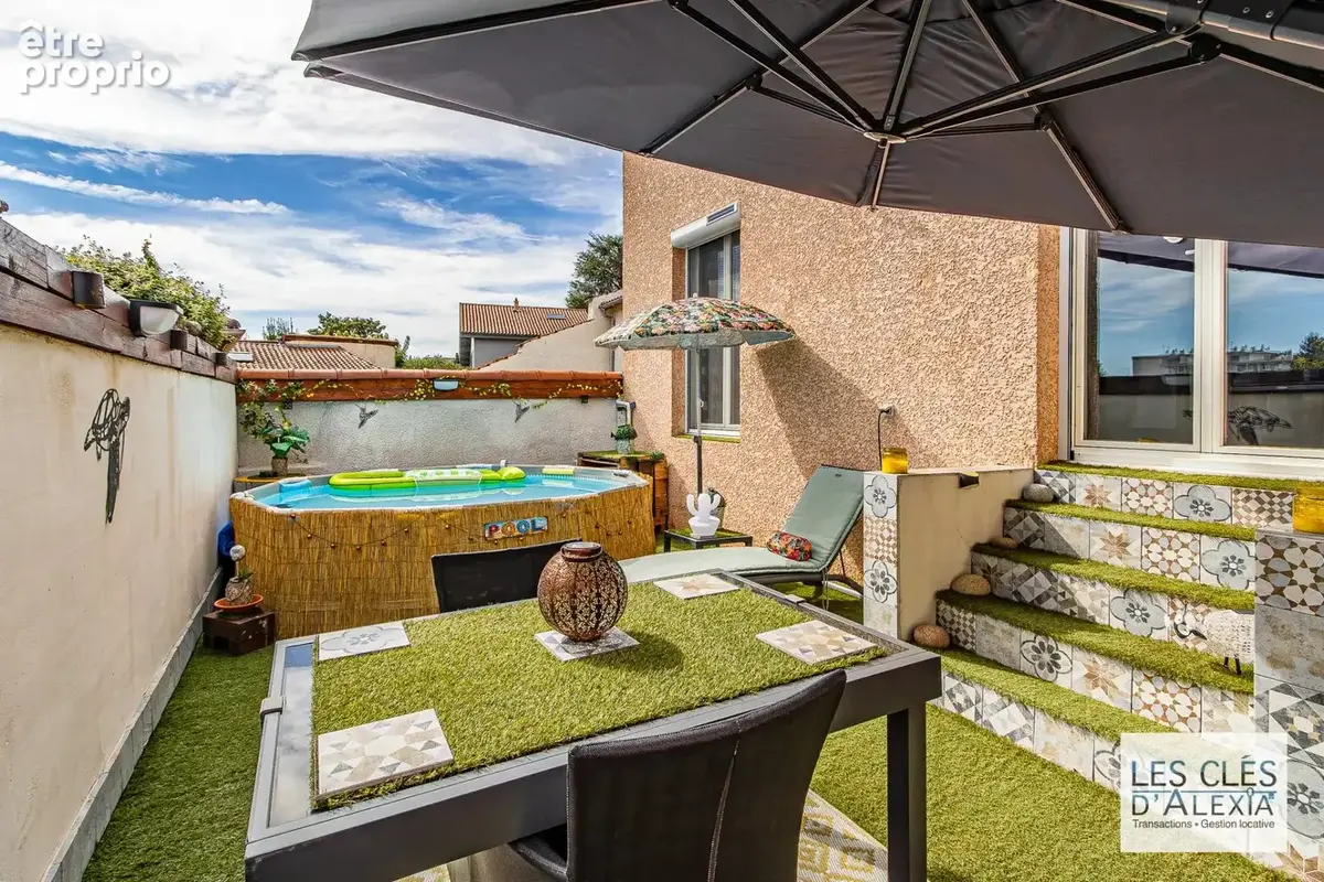 Belle maison de village – 4 chambres – terrasse – garage – irigny centre - photo 12