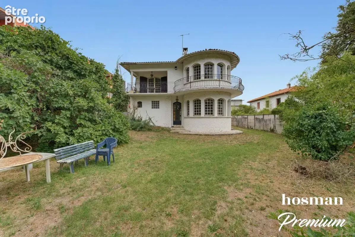 Superbe maison 12 pièces de 285 m² avec grand jardin de 1300 m2 - Avenue De Saige, Pessac - photo 2