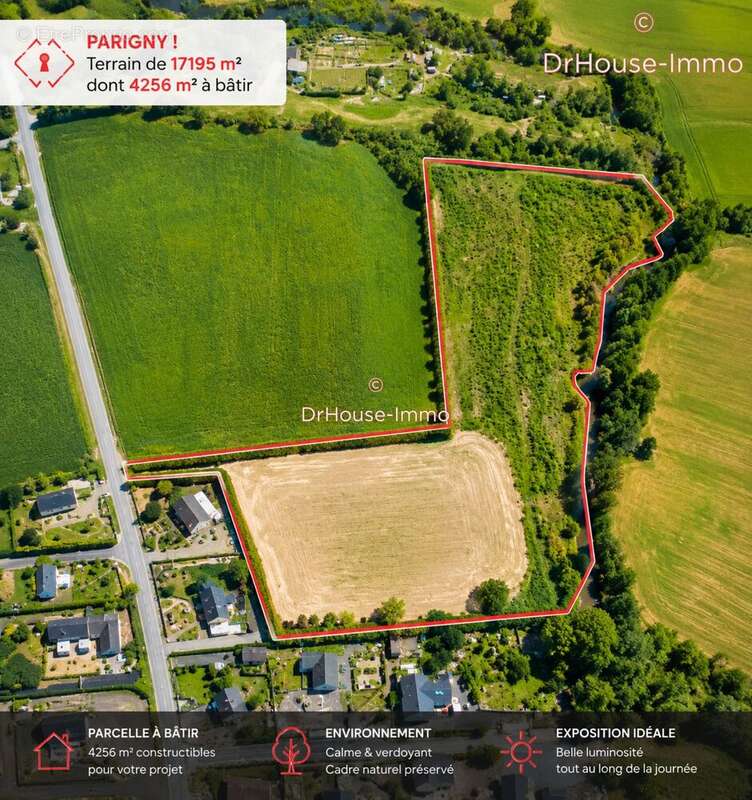 Terrain à PARIGNY