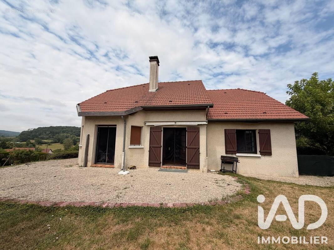 Photo 1 - Maison à TORCENAY