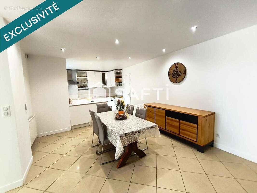 Photo 4 - Maison à VIRY-CHATILLON