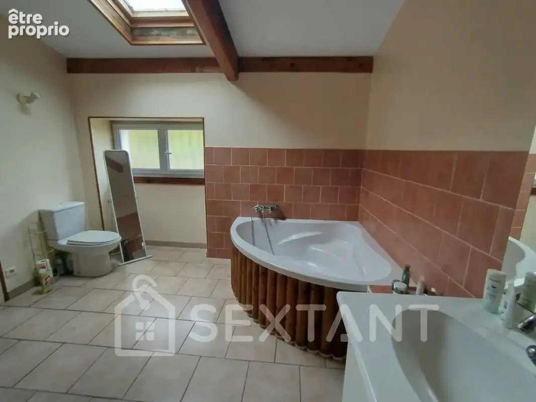 Charmante maison en pierre avec grange et jardin  3 chambres  135 m² habitables - photo 10