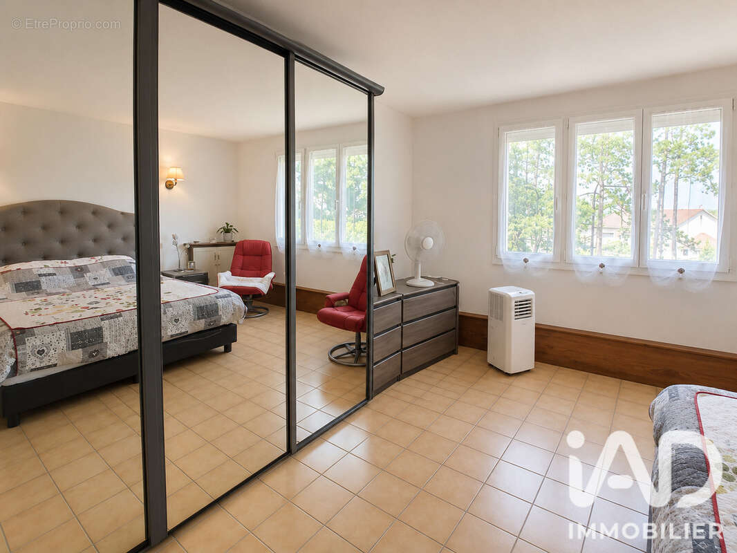 Photo 6 - Maison à EPERNAY