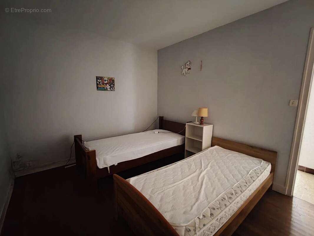 Maison à BUSSEROLLES