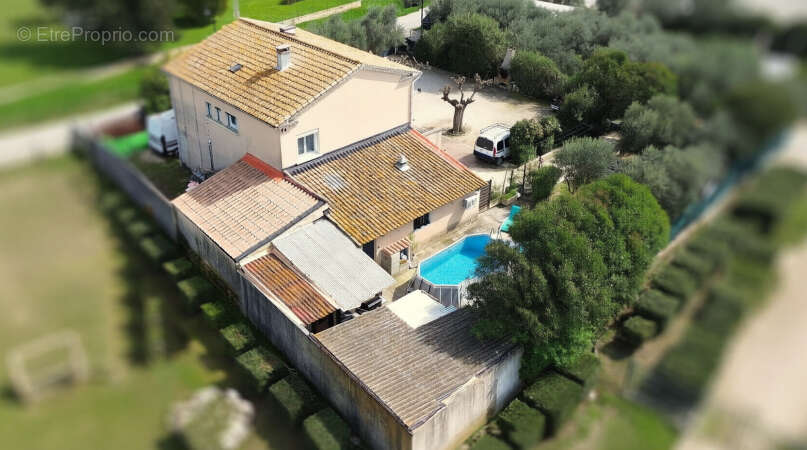 Maison à BEDARRIDES