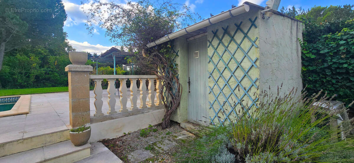 Maison à CAUMONT-SUR-DURANCE