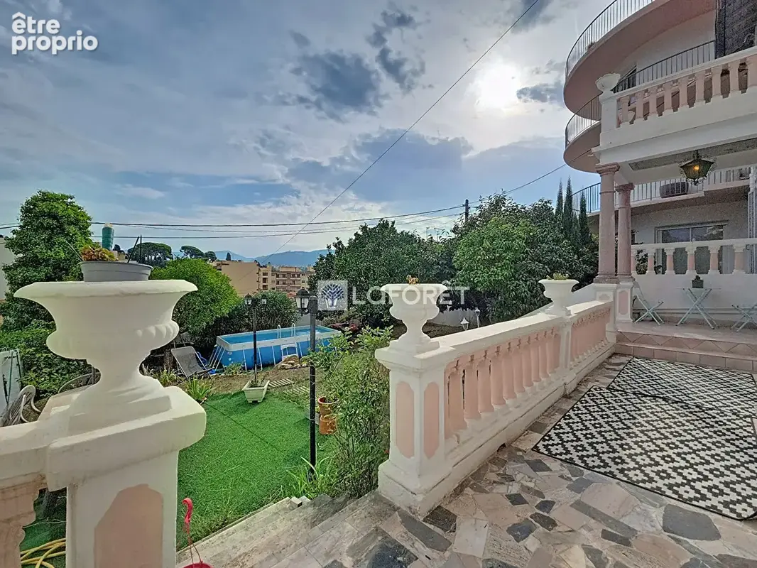Villa honorine - un appartement d'exception aux allures de villa au coeur de nice - photo 4