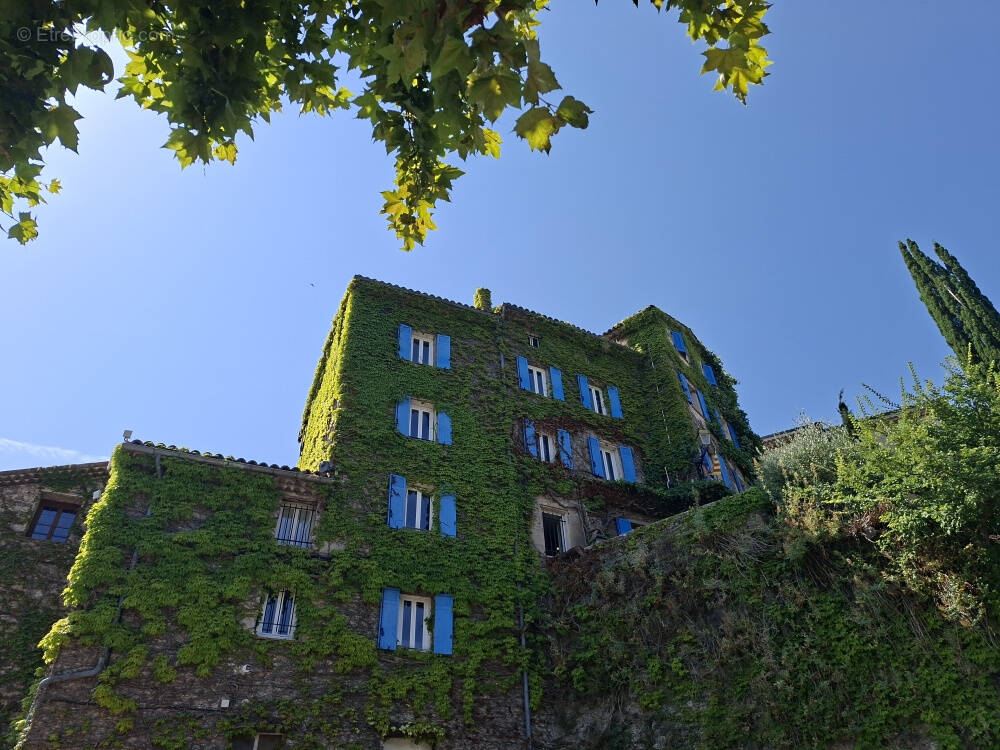 Commerce à AURIBEAU-SUR-SIAGNE