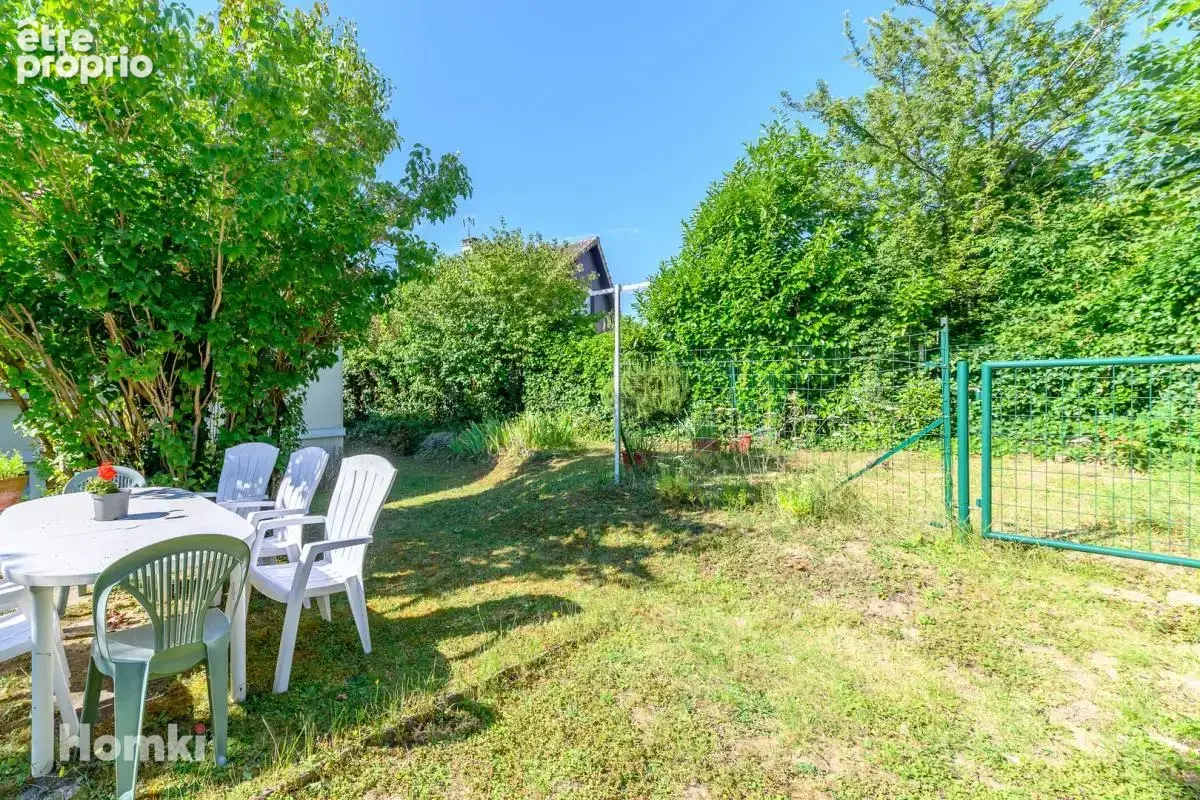 Maison/Villa T4 - 110 m2 à Fosses 95470 - photo 5