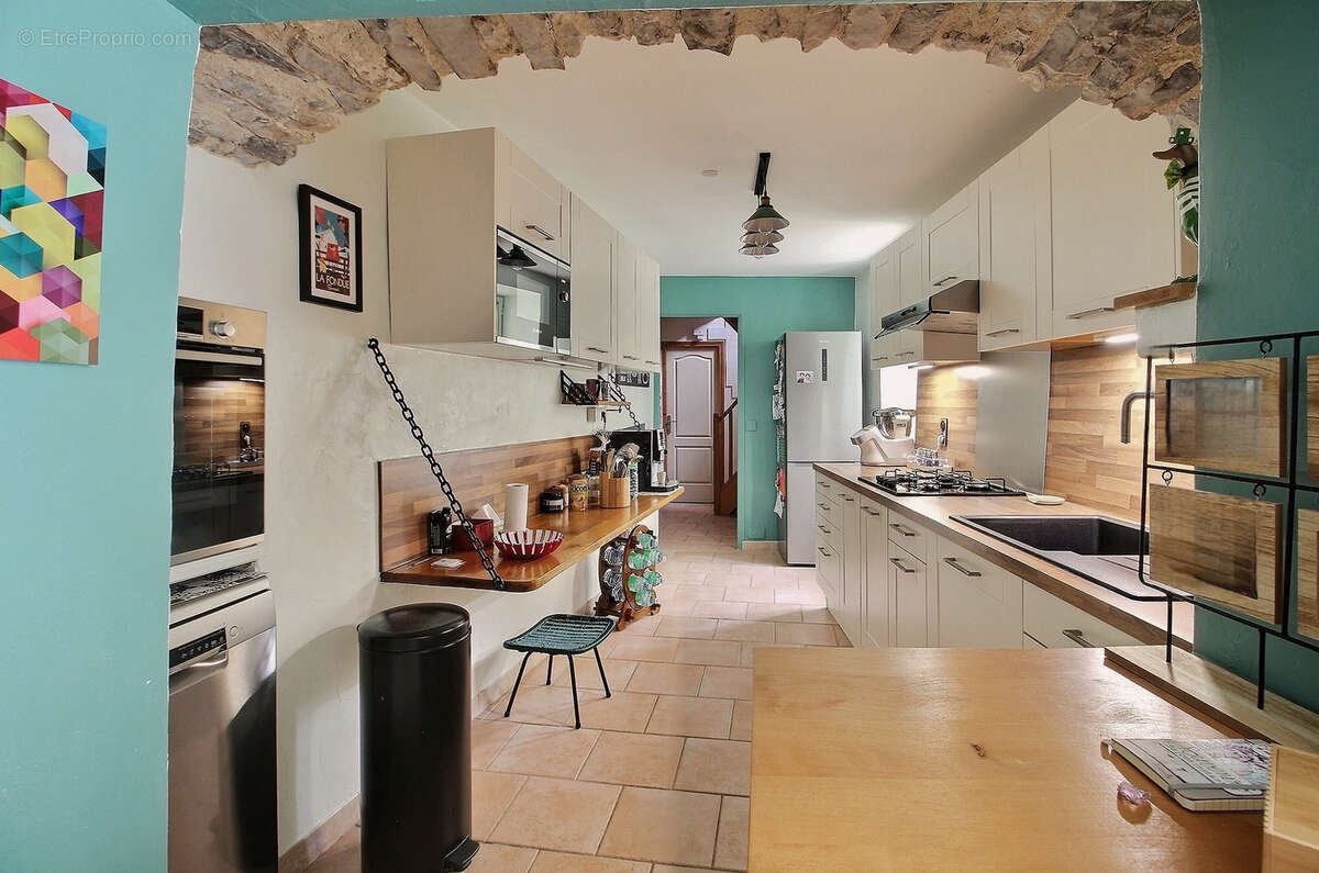 Maison à CAUSSE-DE-LA-SELLE