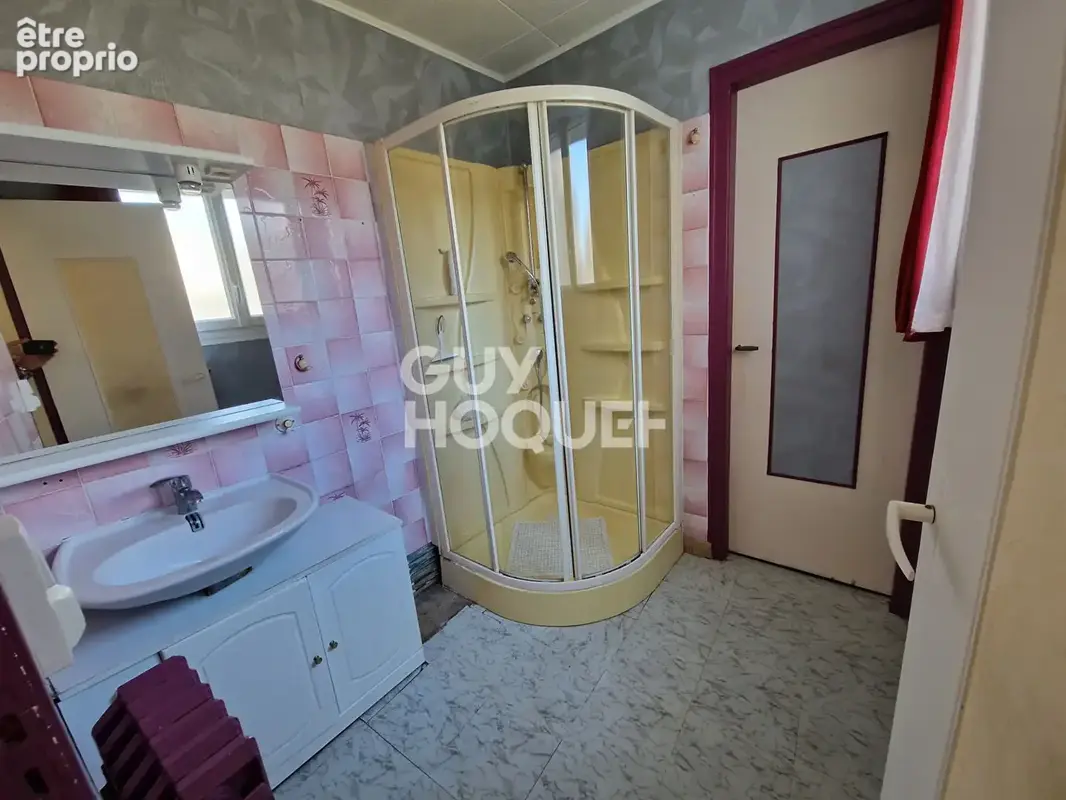 Maison 72 m² à Villeneuve-Saint-Germain  - photo 8