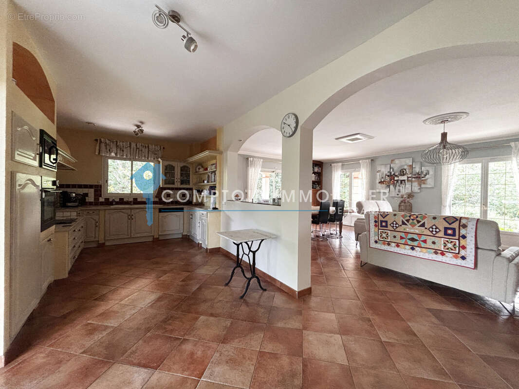 A VENDRE Dpt 81 Maison familiale sans travaux Graulhet - photo 3