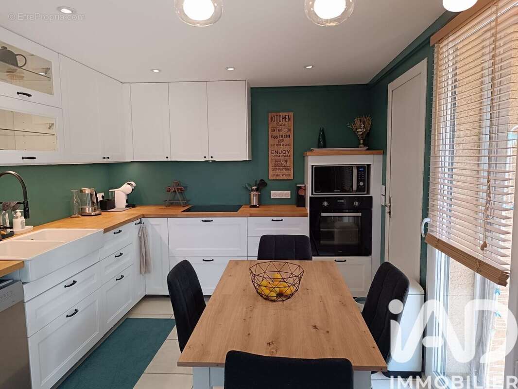 Photo 2 - Maison à ROMANS-SUR-ISERE