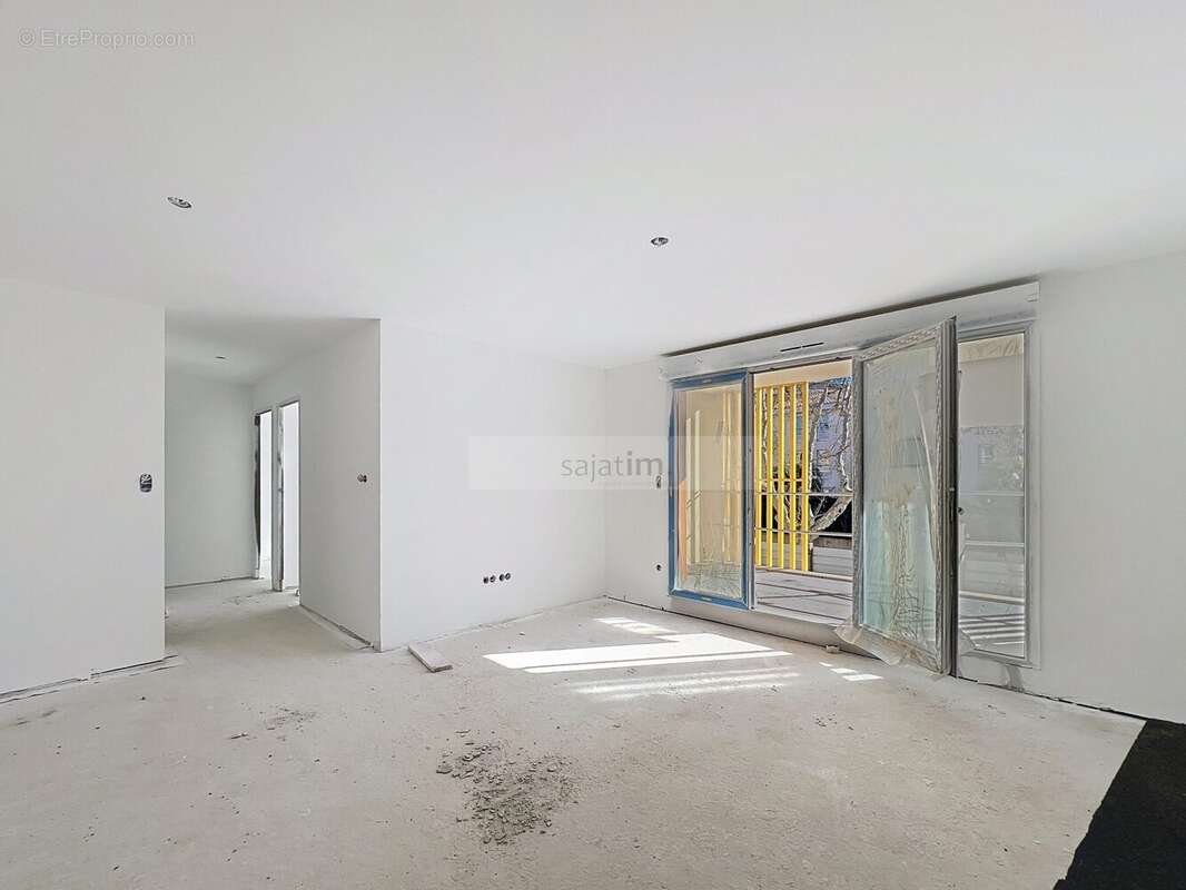 Appartement à SIX-FOURS-LES-PLAGES