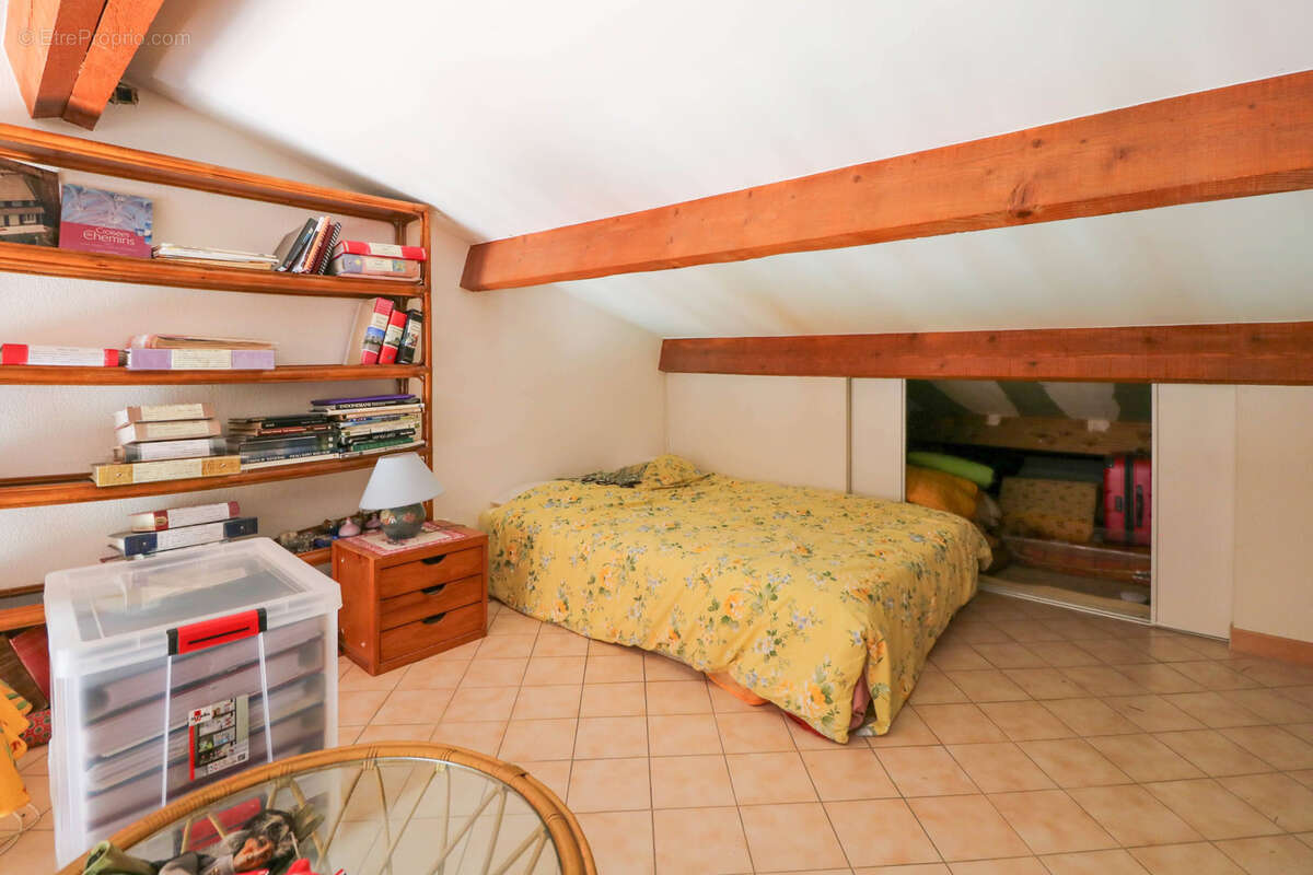 Maison à UZES