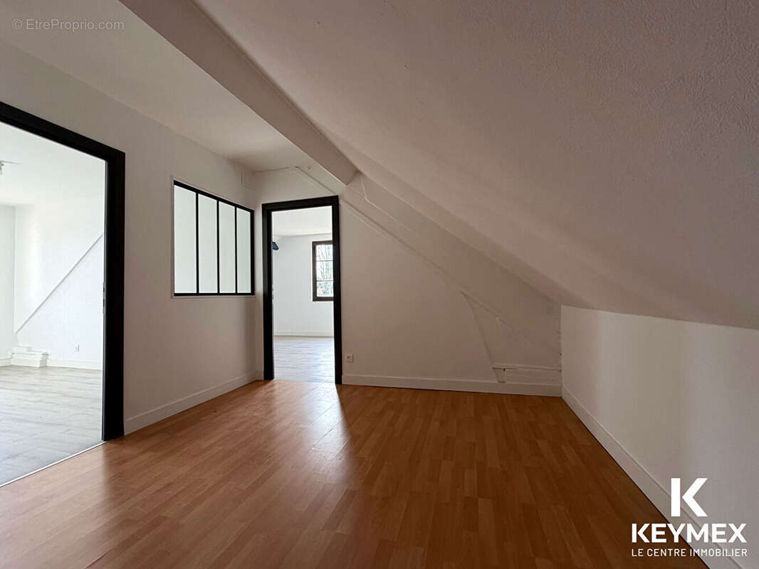 Appartement à L'ISLE-ADAM