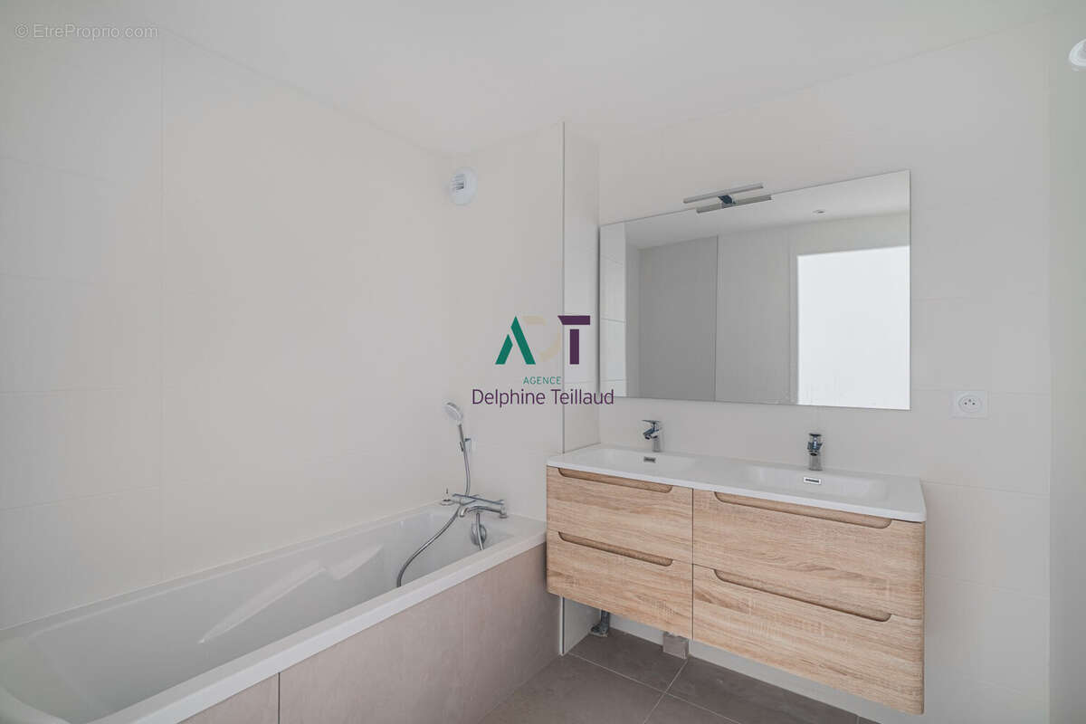 Appartement à MEYLAN