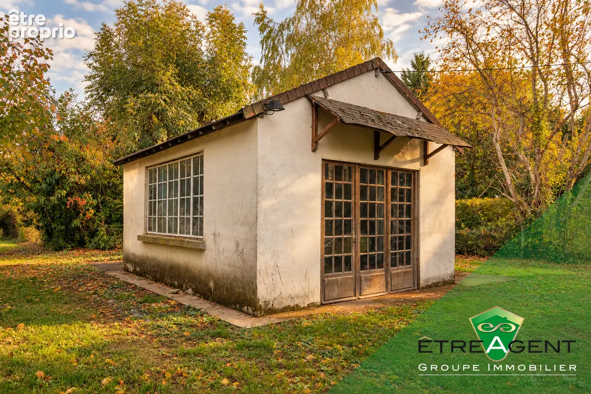 Maison LONGNY LES VILLAGES - 231 m² - 6 chambres - photo 3