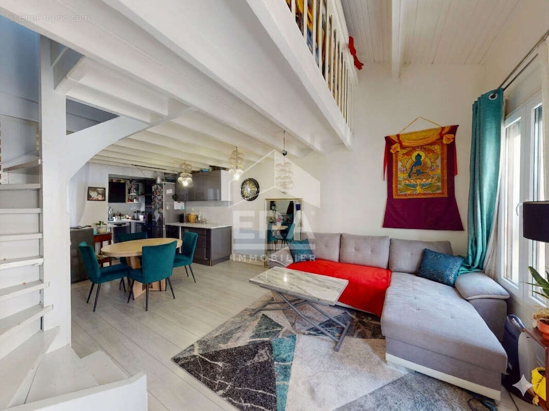 Appartement à PARIS-15E