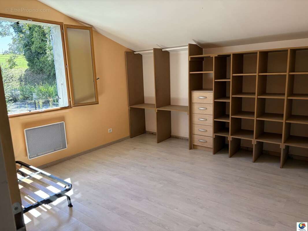 Maison à L&#039;ISLE-D&#039;ABEAU