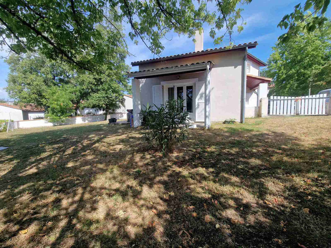 Maison de 124m2 avec 4 chambres, 2 salles d'eau et 2 WC - photo 10