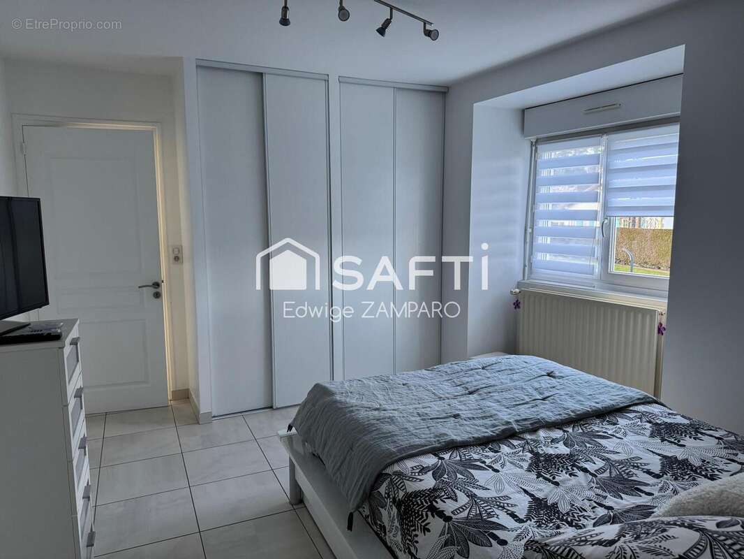 Maison 132 m² à Saint-Bazile  - photo 8