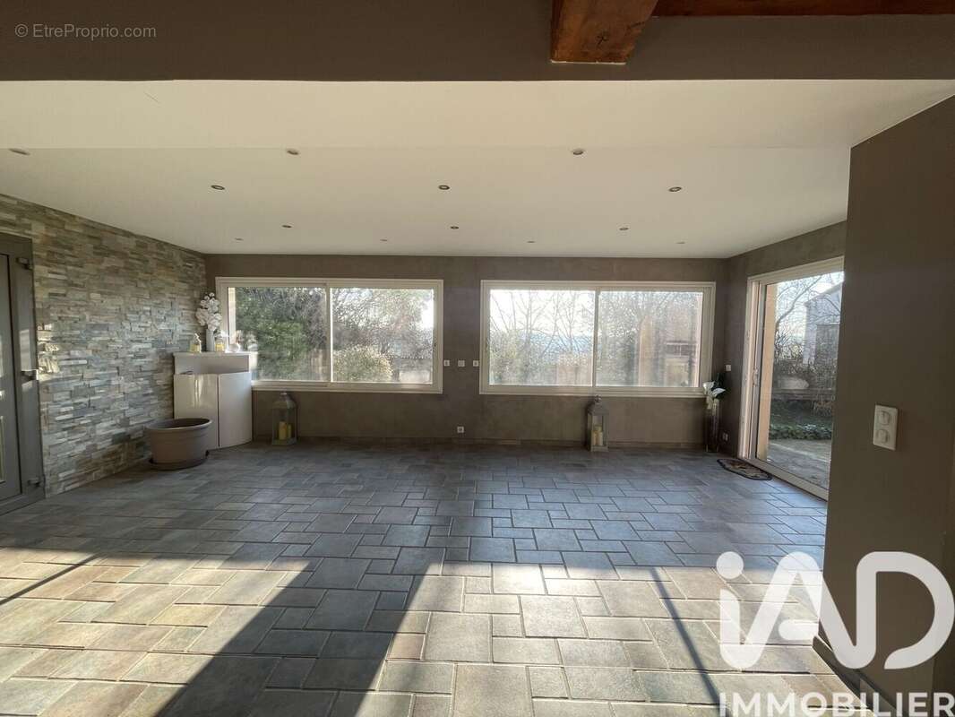 Photo 5 - Maison à BOUSSY-SAINT-ANTOINE