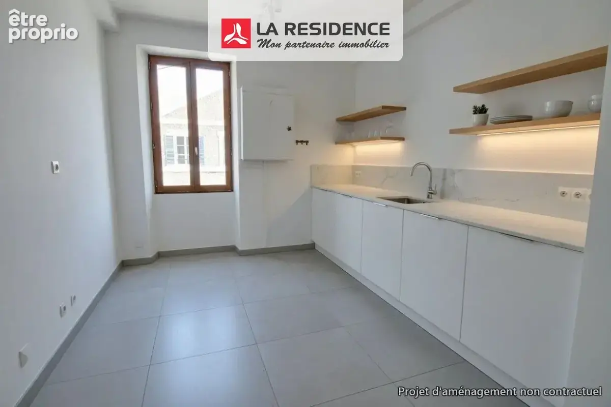 Appartement 4 pièces 74 m² à vendre à Le Mesnil-Saint-Denis (78320) - photo 3