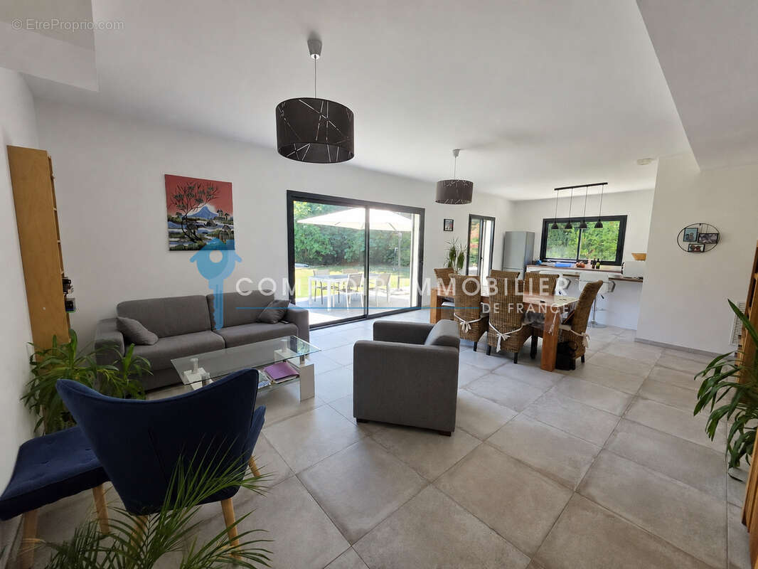 Dépt Hérault (34) - Saint André de Sangonis - À vendre - Villa T4, 105m2, terrain 1017 m2, terrasse, garage - photo 5