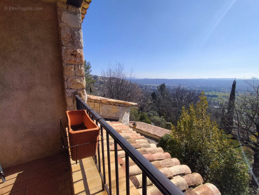 Maison à FAYENCE