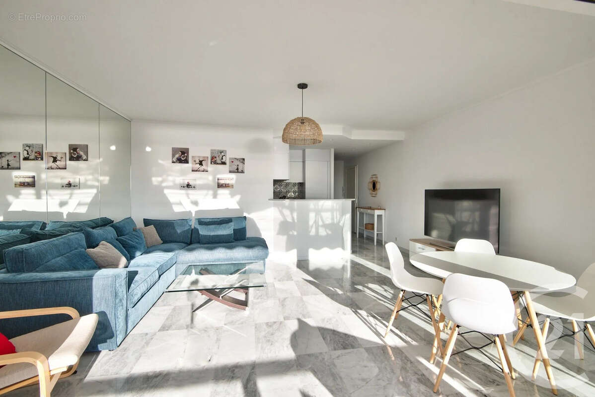 Appartement à VILLEFRANCHE-SUR-MER