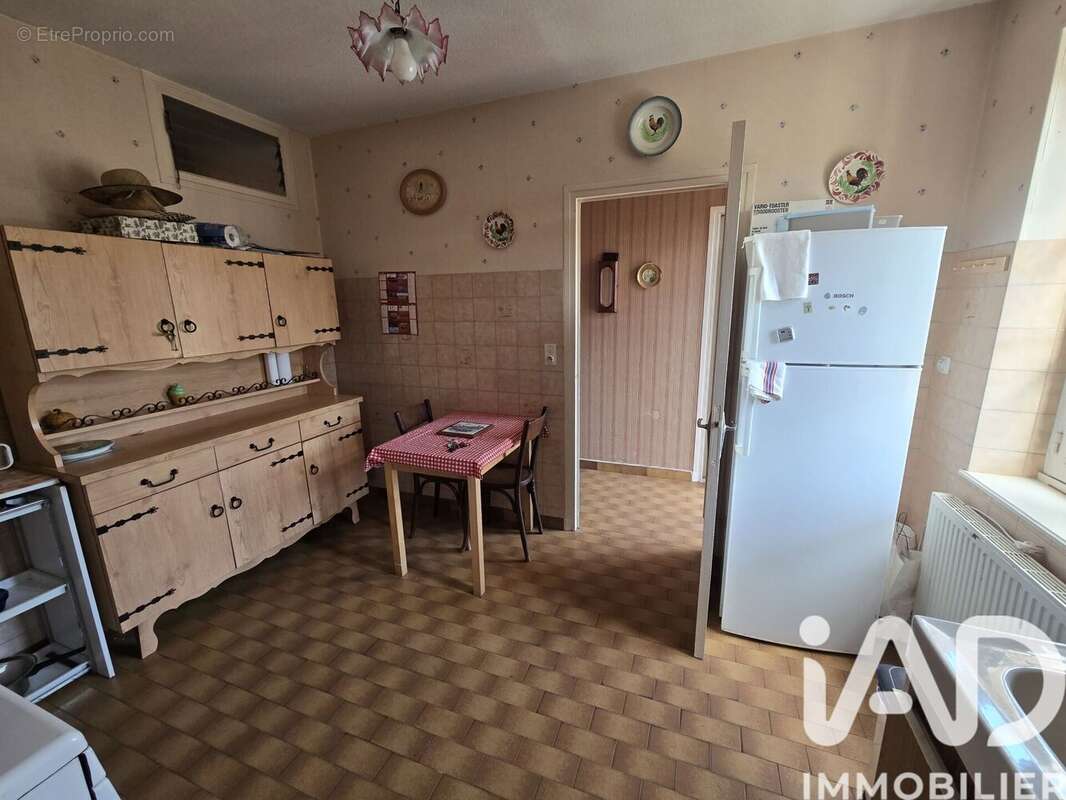 Photo 4 - Maison à NEUILLY-LE-REAL