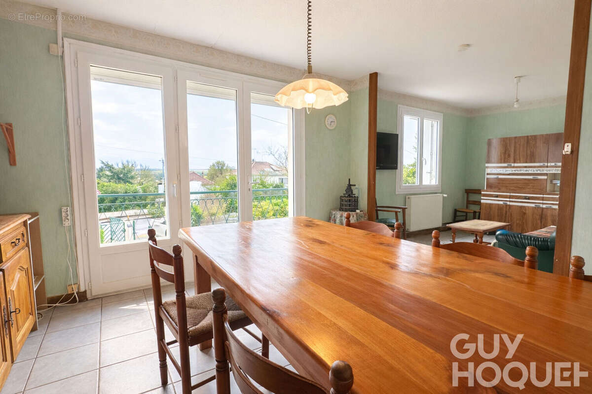 Maison à JAUNAY-CLAN