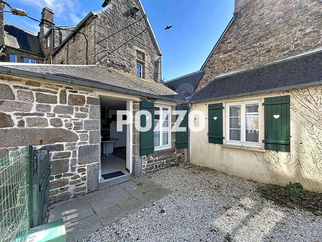 Maison à VILLEDIEU-LES-POELES